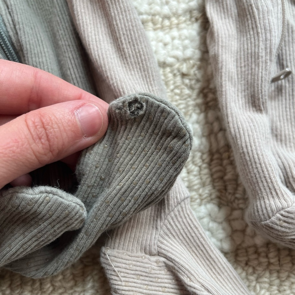 Mebie baby ribbed footie Set in Green and Tan 18-24 months - Picture 5 of 8